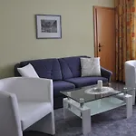 Neuwirth Apartment *
