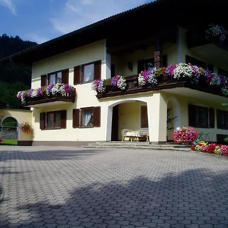 Neuwirth Apartamento *