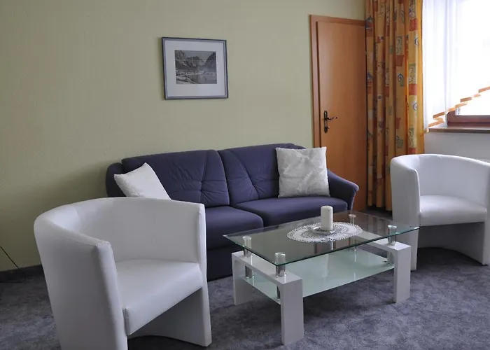 Neuwirth Apartment *